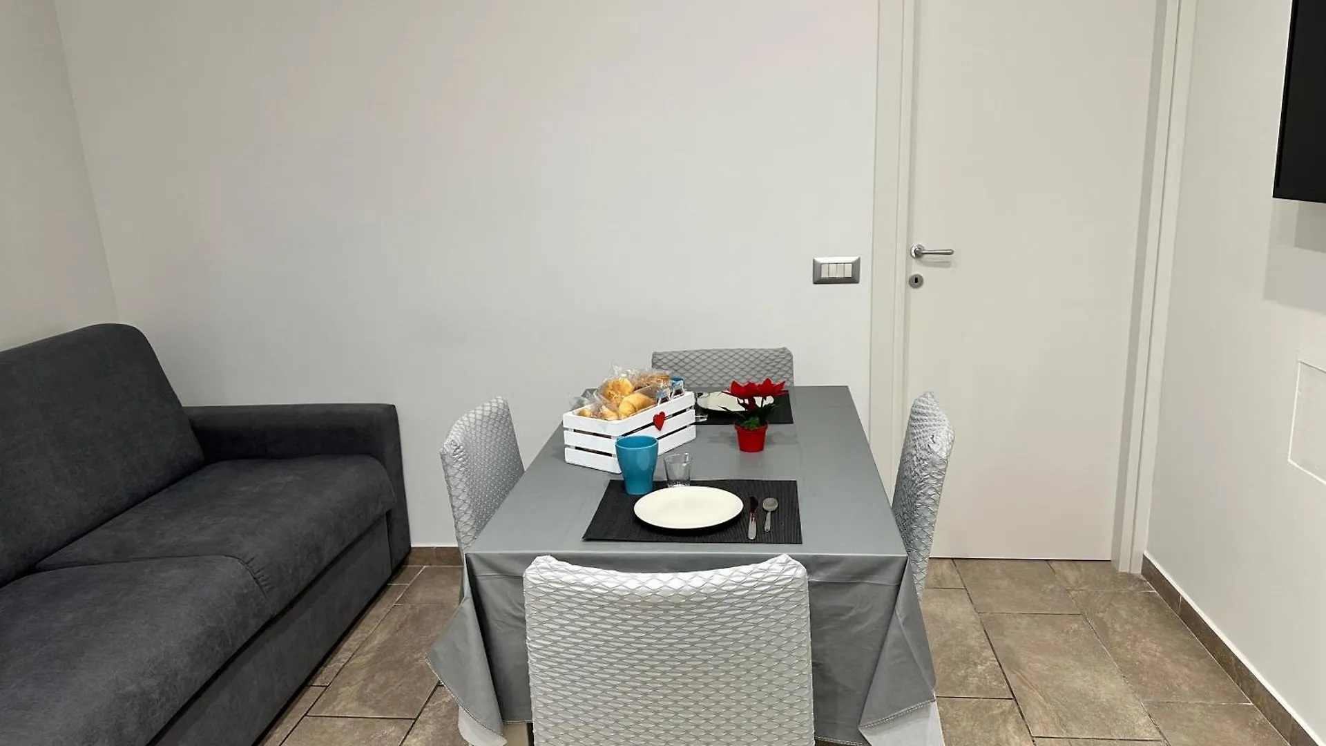 Don Michele Apartment Naples