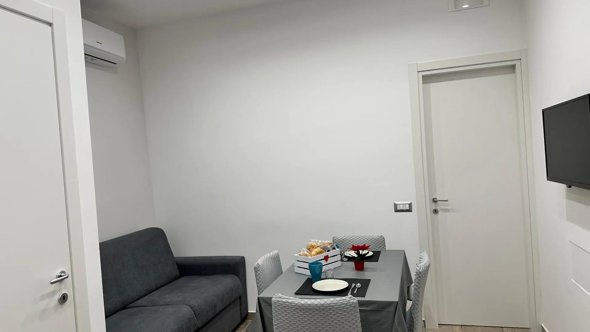 Don Michele Apartment Naples
